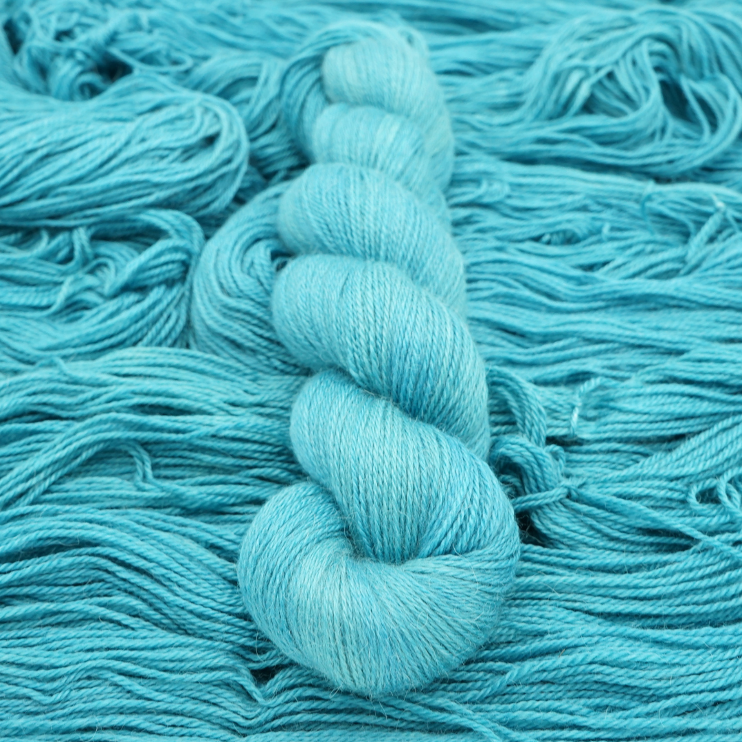 Alpakka/ silke/ cashmere - Swimming pool - A Knitters World