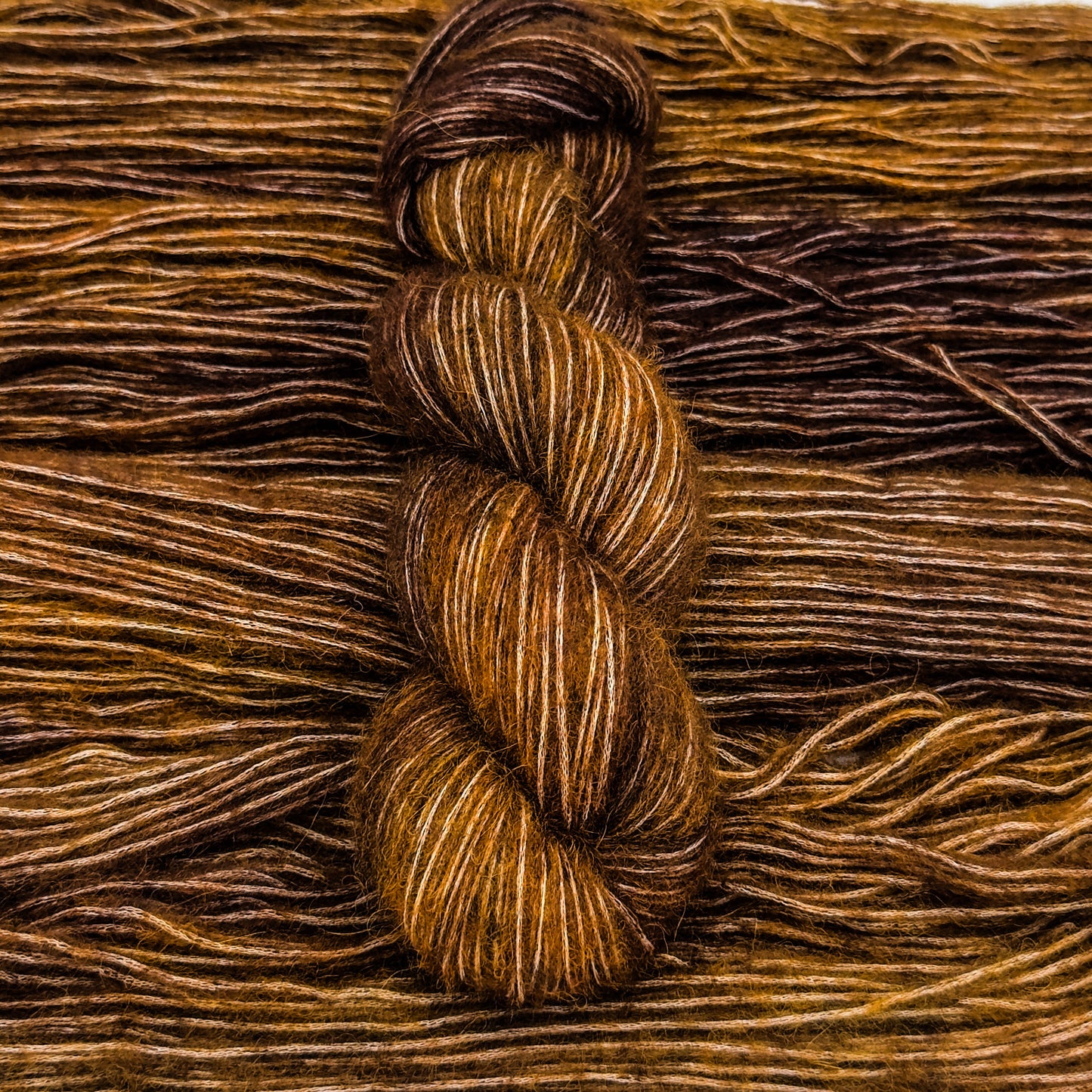 Fluffy Alpakka Brun - Mochaccino - A Knitters World